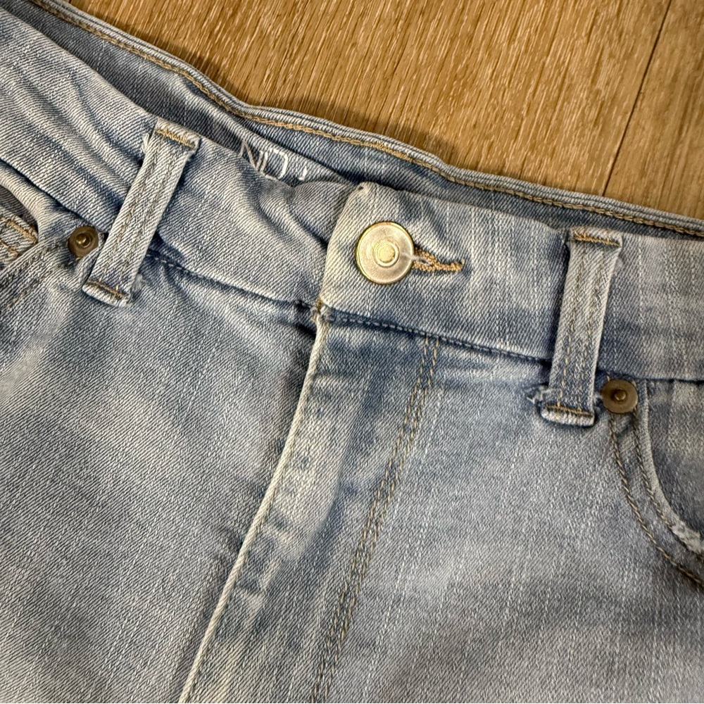 No Boundaries Light Blue Denim Roll Cuff Shorts - Picture 3 of 5
